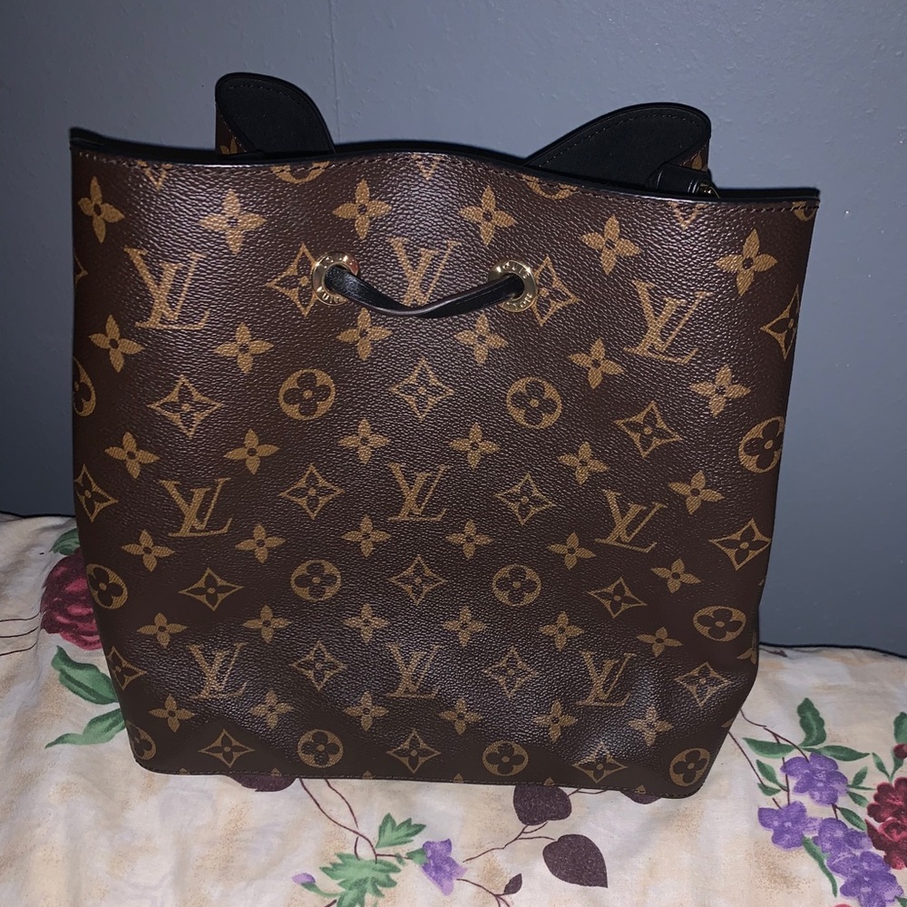 Louis Vuitton neonoe
